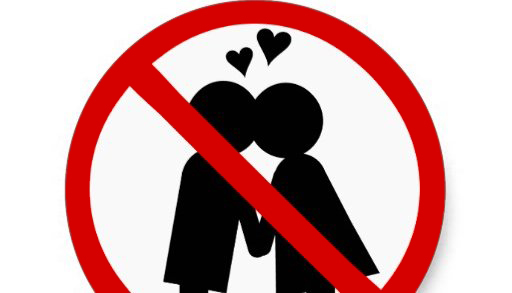 Muslim kissing rules